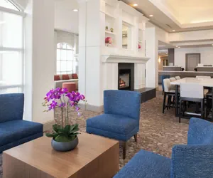 Photo 4 - Hilton Garden Inn Fontana