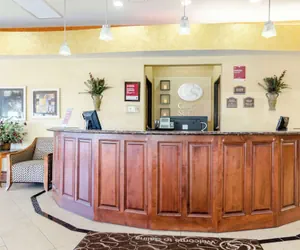 Photo 4 - Comfort Suites Salina South