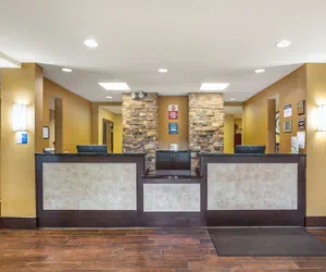 Photo 5 - Best Western Plus University Park Inn & Suites