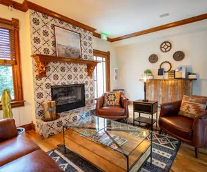 Photo 4 - The Curtis Park Club