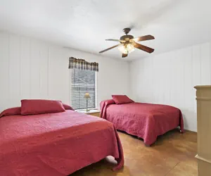 Photo 4 - Thunderbird Resort & Event Center