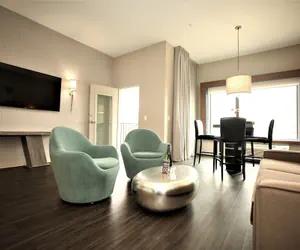 Photo 4 - Holiday Inn Express & Suites Charlotte - South End by IHG