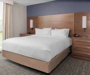 Photo 4 - Residence Inn by Marriott Virginia Beach Town Center