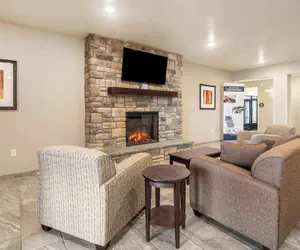 Photo 4 - Cobblestone Inn & Suites - Kermit