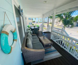 Photo 5 - Pass-A-Grille Key West Style Main House Pool BBQ