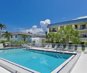 Photo 3 - Anna Maria Island Beach View 207