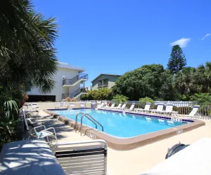 Photo 3 - Anna Maria Island Bridge Port Beach Resort