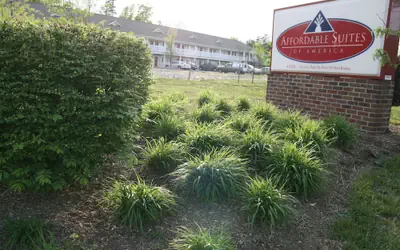 Affordable Suites Fredericksburg