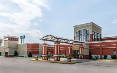 Quality Inn & Suites Mattoon South