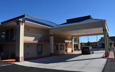 Royal Inn Douglasville