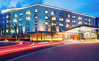 Aloft Jacksonville Tapestry Park