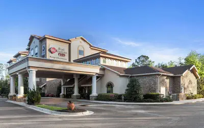 Best Western Plus Westgate Inn & Suites
