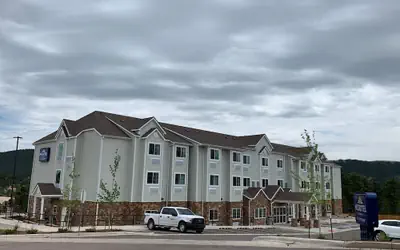 Microtel Inn & Suites by Wyndham Woodland Park