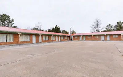 OYO Hotel Holly Springs MS