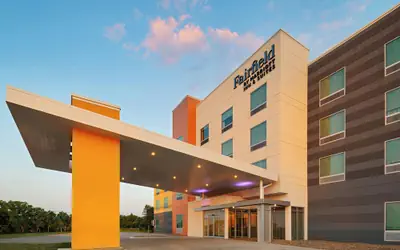 Fairfield Inn & Suites by Marriott Lincoln Crete
