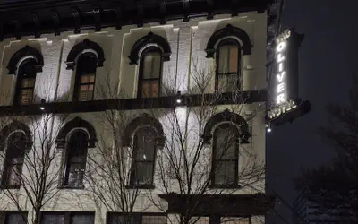 The Oliver Hotel