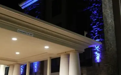 Holiday Inn Express & Suites Huntsville Airport by IHG