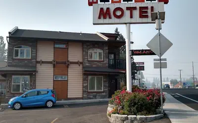 Holiday Motel