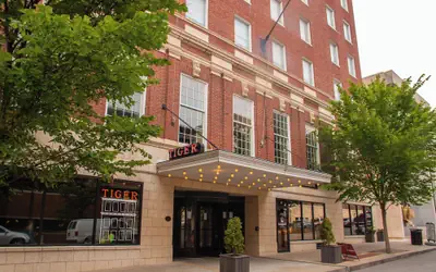 voco The Tiger Hotel Columbia, MO by IHG