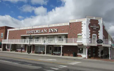 Historian Inn