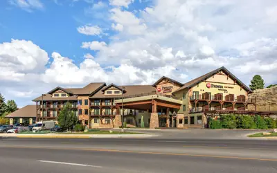 Best Western Premier Ivy Inn & Suites