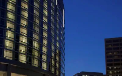 Renaissance Arlington Capital View Hotel