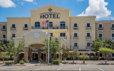 Evangeline Downs Hotel, an Ascend Collection Hotel