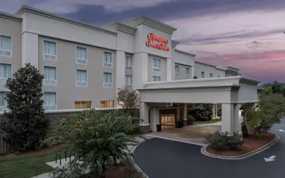 Hampton Inn & Suites Huntersville