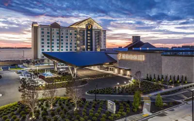 Horseshoe Lake Charles - A Caesars Rewards Destination