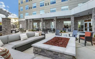 DoubleTree by Hilton Greenville Woodruff Road