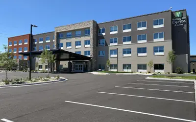 Holiday Inn Express & Suites Madison West - Middleton by IHG