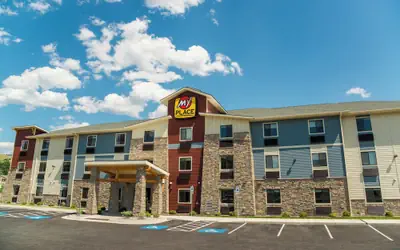 My Place Hotel - Midland