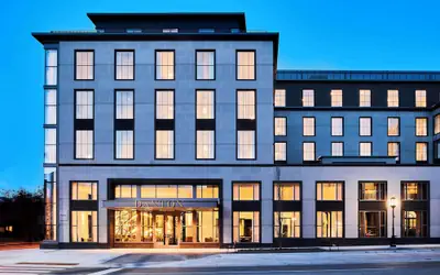 Daxton Hotel Birmingham, Curio Collection by Hilton
