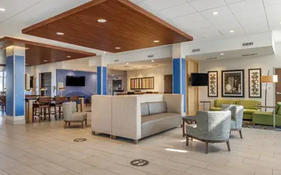 Holiday Inn Express & Suites Carlisle Southwest – I-81 by IHG