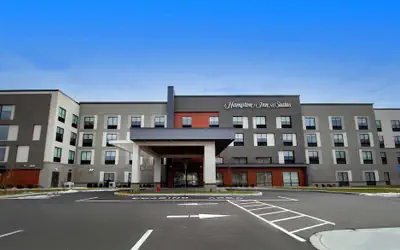 Hampton Inn & Suites North Attleboro