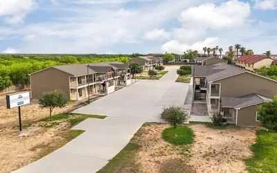 Eagle's Den Suites Carrizo Springs a Travelodge by Wyndham