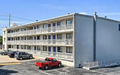 Motel 6 Maple Shade Township, NJ - Philadelphia - Mt Laurel