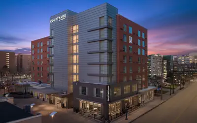 Courtyard by Marriott Cleveland University Circle