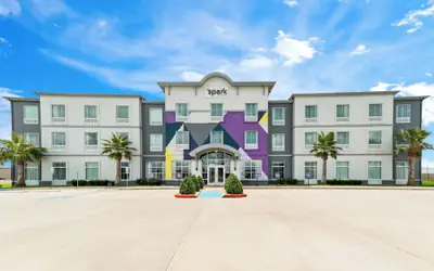 Spark by Hilton Victoria