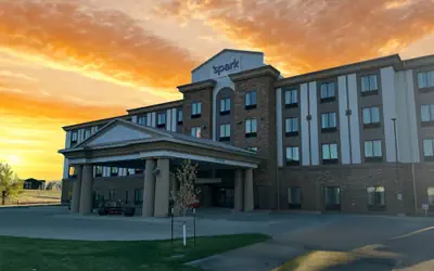Spark by Hilton Glendive