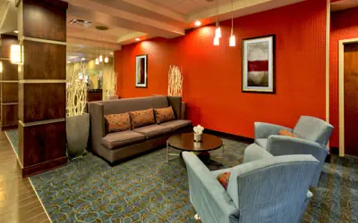 Holiday Inn Express & Suites Oak Ridge by IHG