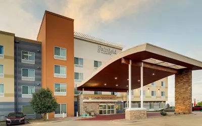 Fairfield Inn & Suites Hutchinson