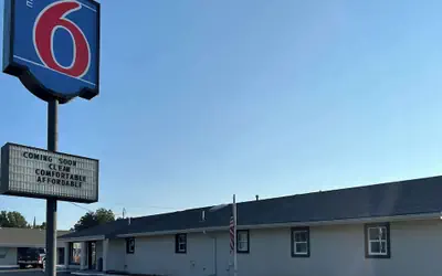 Motel 6 Ponca City, OK