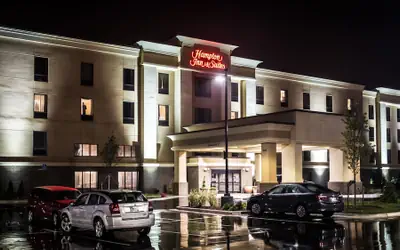 Hampton Inn & Suites Lansing West