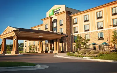 Holiday Inn Express & Suites Wichita Northeast by IHG