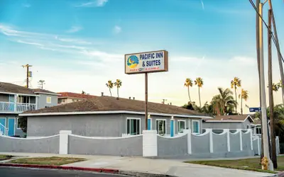 Pacific Inn & Suites