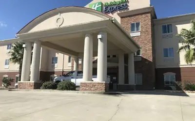 Holiday Inn Express Kenedy by IHG