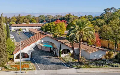 Super 8 by Wyndham San Jose Airport