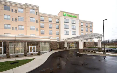 Holiday Inn & Suites Detroit - Troy by IHG