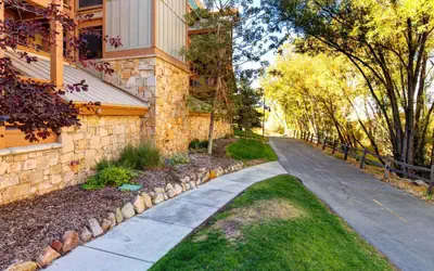 Town Pointe 3 BedroomsTPC-102C by KBM